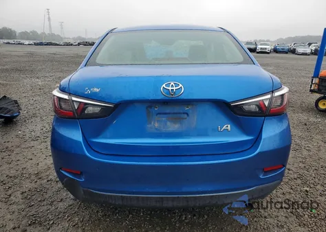 2017 Toyota Yaris Ia z USA, uszkodzony, nr VIN 3MYDLBYV5HY178381